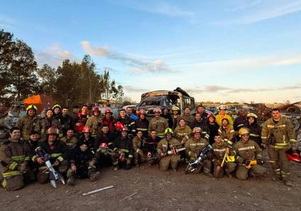 Los Bomberos de Cañuelas continúan trabajando en varios frentes pese a la falta de fondos nacionales